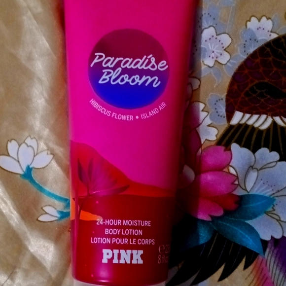 Pink Paradise Bloom lotion - Picture 2 of 3